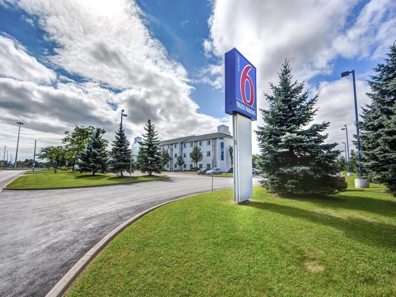 Motel 6-Burlington, On - Toronto West - Oakville Экстерьер фото