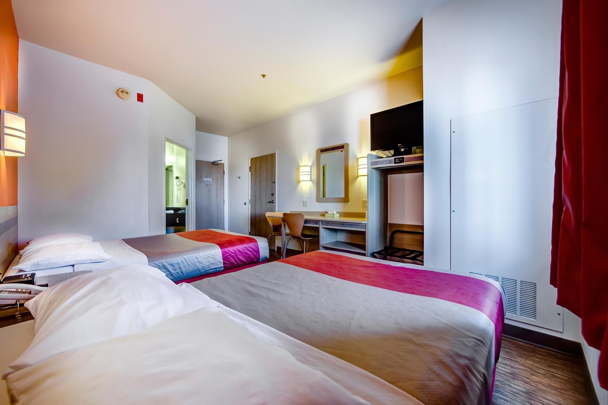 Motel 6-Burlington, On - Toronto West - Oakville Экстерьер фото