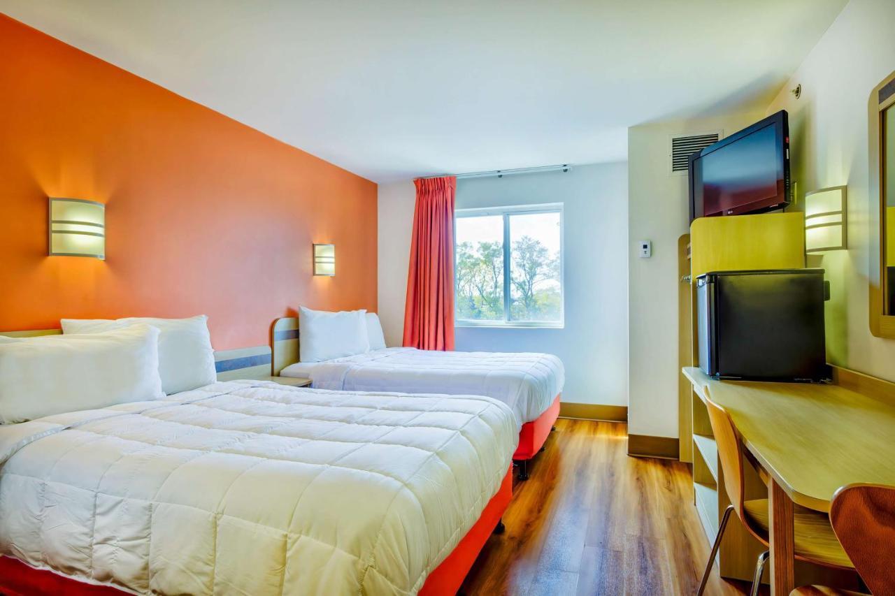 Motel 6-Burlington, On - Toronto West - Oakville Экстерьер фото